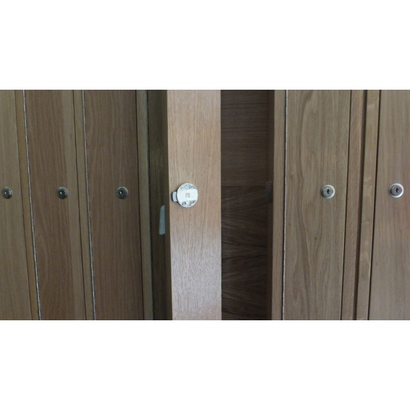 Made To Measure Cue Cabinets